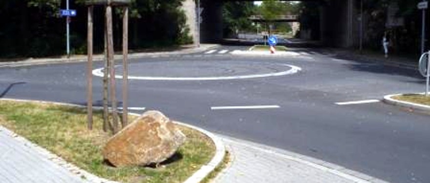 Kreisverkehr Heidstraße / Unser-Fritz-Straße